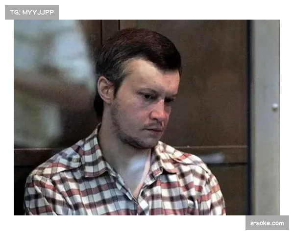 亚历山大住宅被盗,警方展开全面调查以寻求突破进展